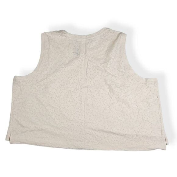 All In Motion Cream Athletic Cropped Boxy Tank 4X - Picture 2 of 4